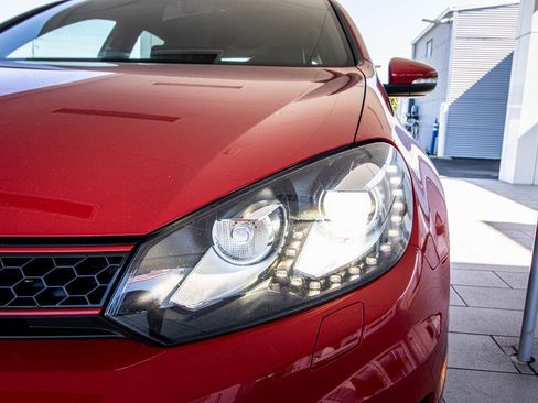 Used 2013 Volkswagen GTI Autobahn image 8