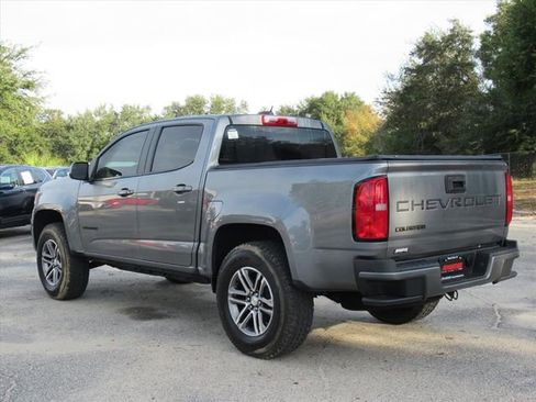 Used 2022 Chevrolet Colorado W/T w/ Custom Special Edition image 4