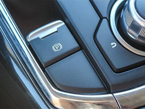 Used 2018 MAZDA CX-9 Touring w/ Touring Premium Package image 36