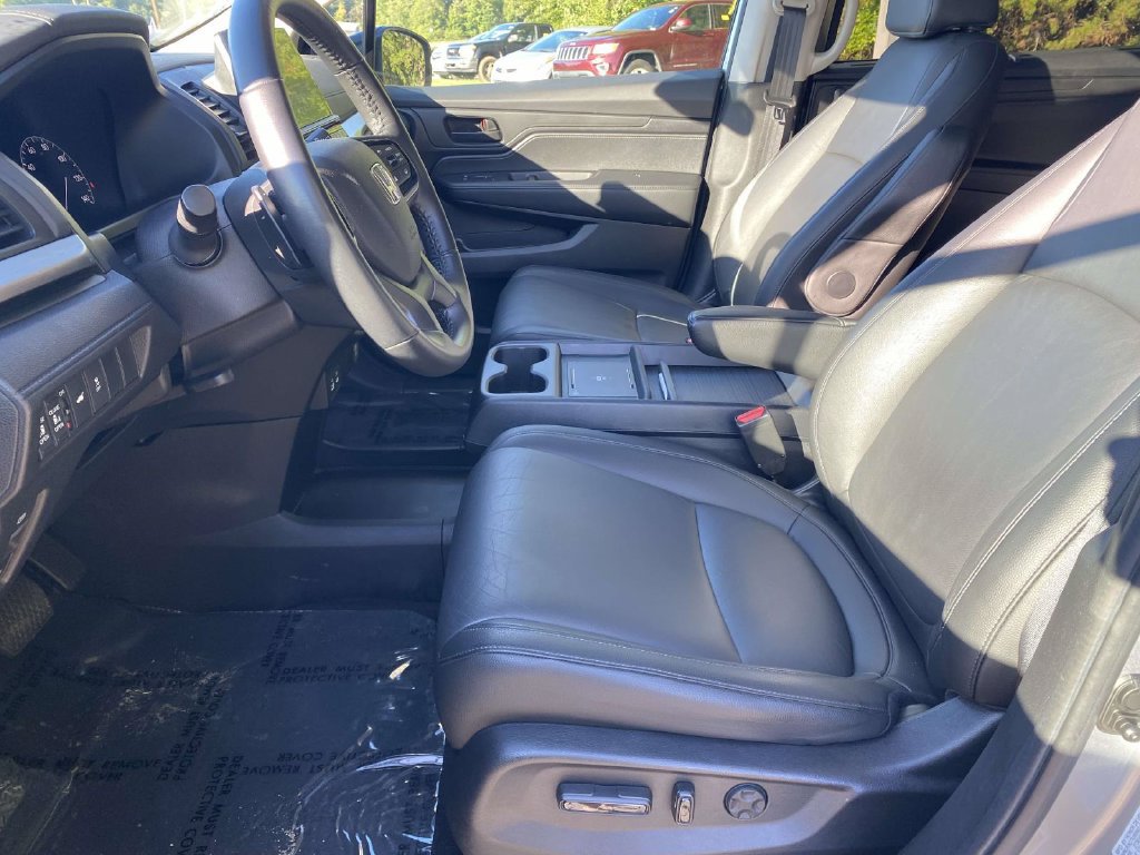 Used 2025 Honda Odyssey EX-L image 14