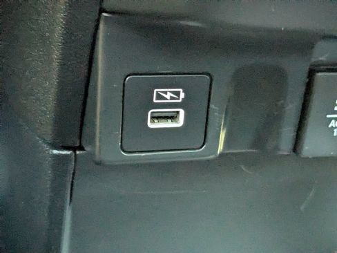 Used 2023 Honda Odyssey Touring image 23