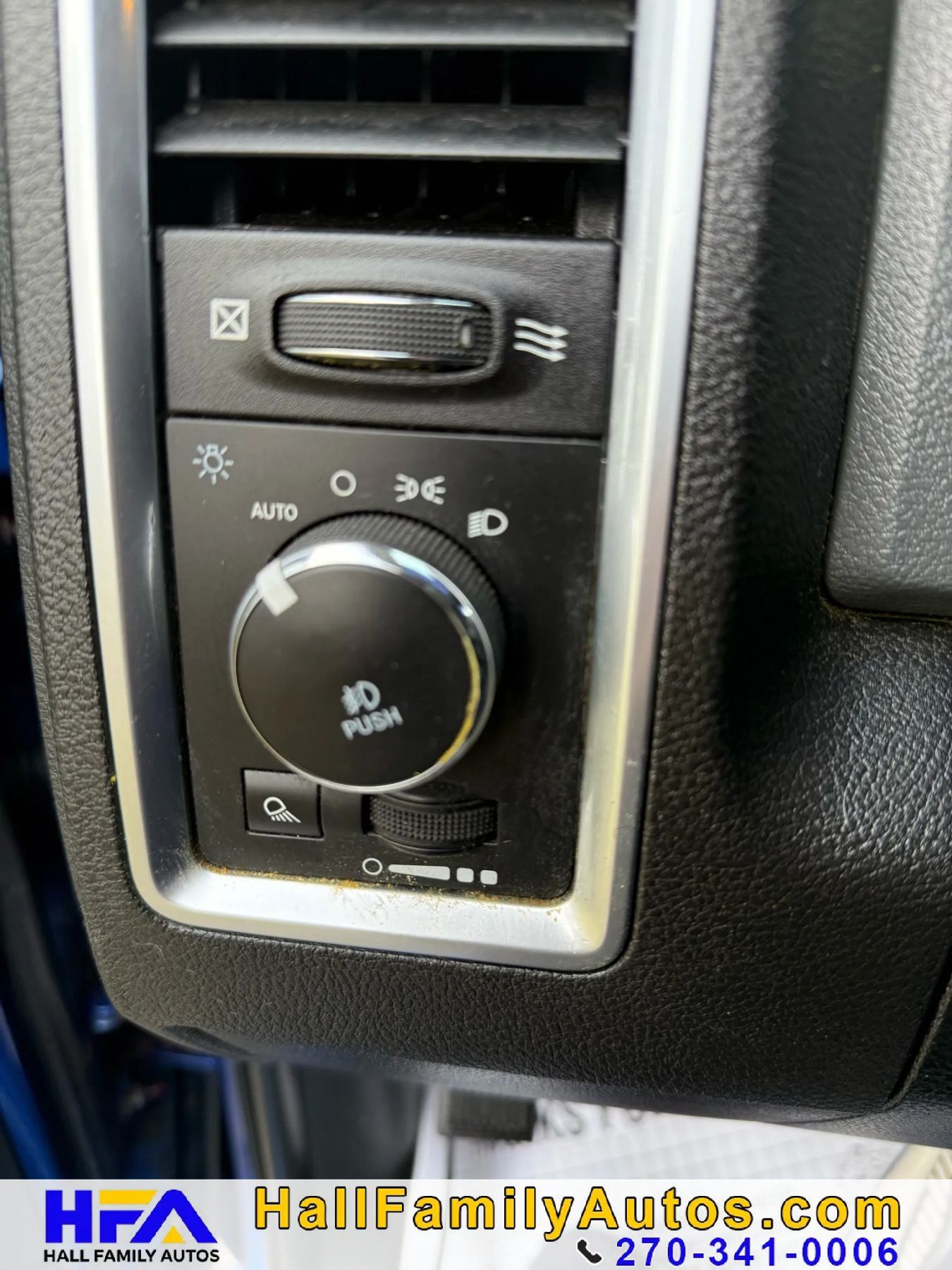 Used 2018 RAM 1500 Big Horn AWD/4WD image 28