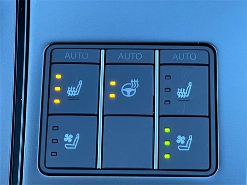 New 2025 Lexus UX 300h AWD image 20