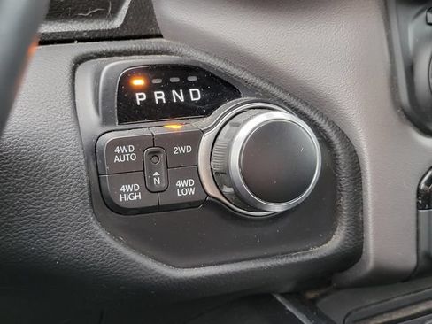 Used 2019 RAM 1500 Big Horn AWD/4WD image 16