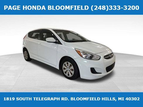 Used 2017 Hyundai Accent SE image 1