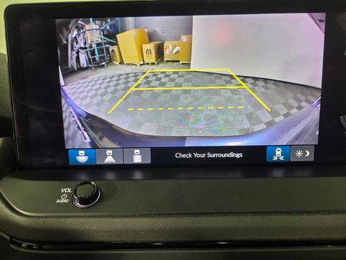 Used 2023 Honda Accord Touring image 13