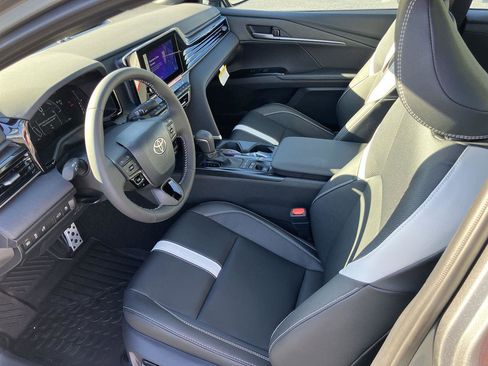 New 2026 Toyota Camry SE image 9