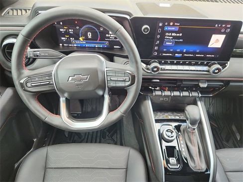 Used 2024 Chevrolet Colorado Z71 w/ Z71 Convenience Package 2 image 11