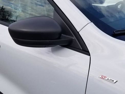 New 2026 Ford Escape ST-Line w/ Cold Weather Package AWD/4WD image 12