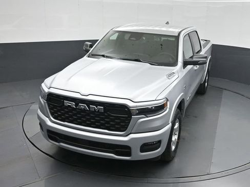 New 2026 RAM 1500 4x4 Crew Cab image 34