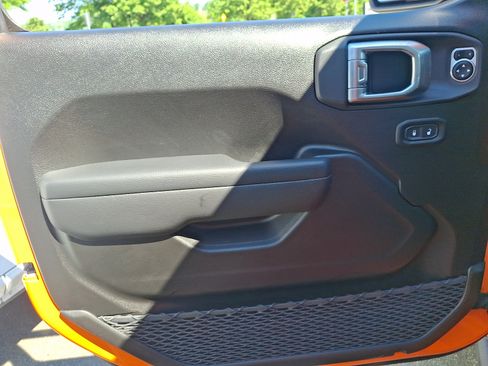 New 2026 Jeep Wrangler Unlimited Sport AWD/4WD image 9