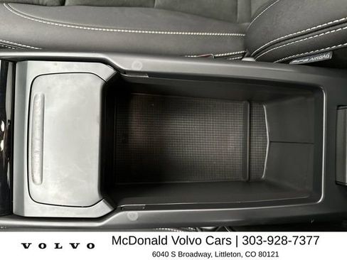 Certified 2023 Volvo C40 P8 Recharge Ultimate AWD/4WD image 21