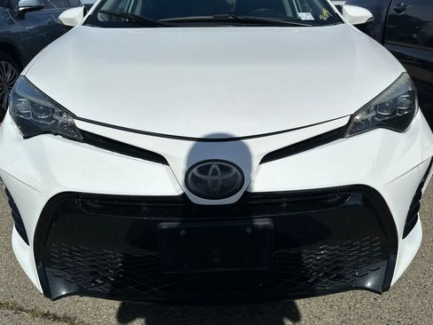 Used 2018 Toyota Corolla SE w/ Carpet Mat Package (TMS) image 9