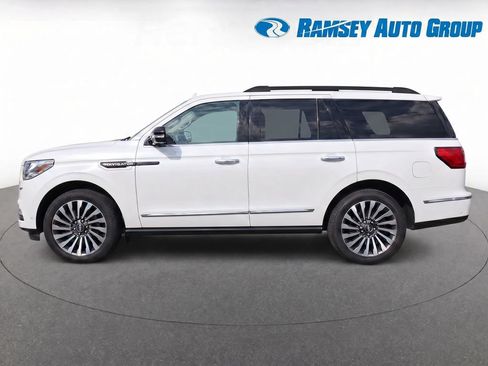 Used 2019 Lincoln Navigator Reserve AWD/4WD image 6