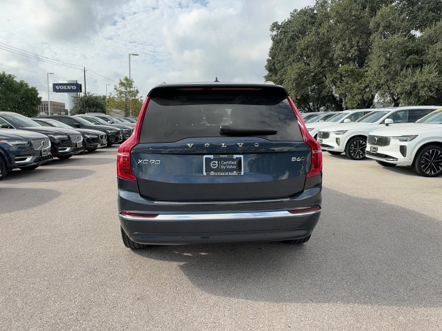 Certified 2024 Volvo XC90 B6 Plus w/ Protection Package Premier AWD/4WD image 5