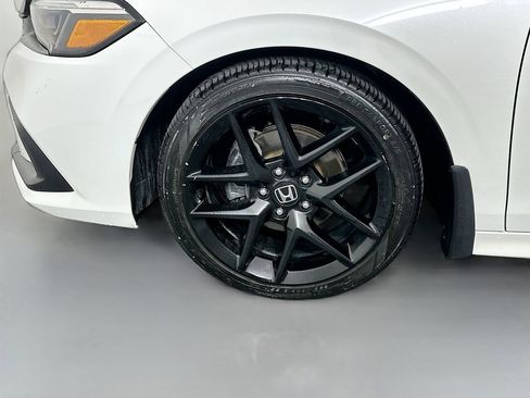 Used 2023 Honda Civic Sport image 27