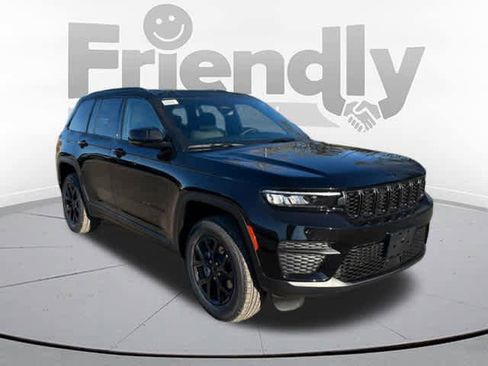 New 2025 Jeep Grand Cherokee Altitude image 1