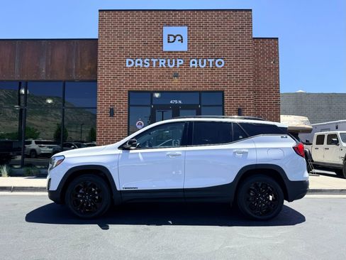 Used 2020 GMC Terrain SLE w/ Driver Convenience Package AWD/4WD image 5