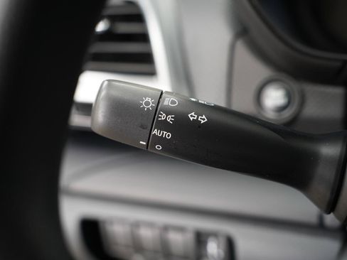 Used 2020 Subaru Forester AWD/4WD image 14
