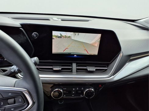 Certified 2024 Chevrolet Trax ACTIV FWD image 16