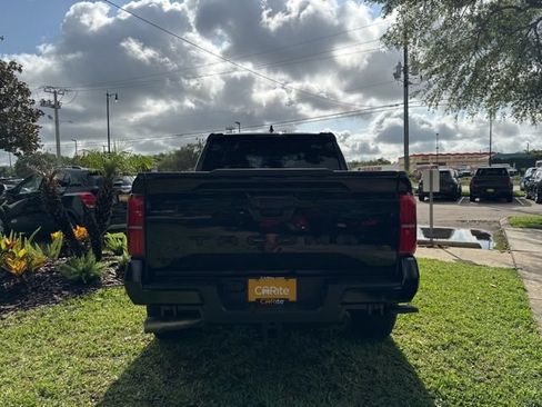 Used 2025 Toyota Tacoma TRD Off-Road AWD/4WD image 6