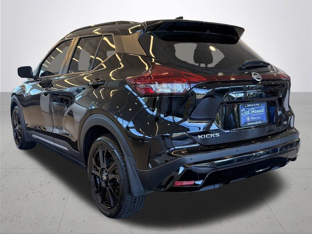 Used 2021 Nissan Kicks SR FWD image 10