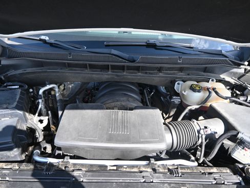 Used 2021 Chevrolet Tahoe Premier w/ Premium Package image 35