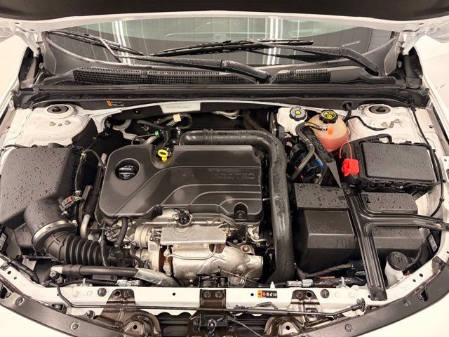 Used 2024 Chevrolet Malibu LT FWD image 18