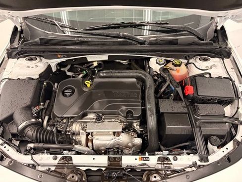 Used 2024 Chevrolet Malibu LT FWD image 18