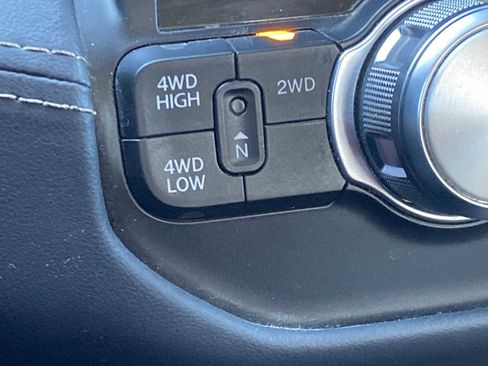 Certified 2020 RAM 2500 Limited image 23