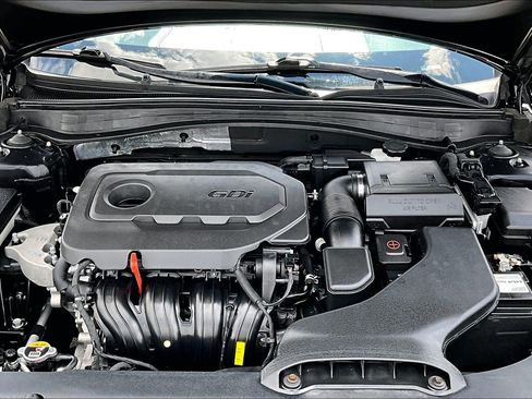 Used 2019 Kia Optima LX FWD image 9