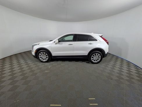 Certified 2023 Cadillac XT4 Luxury w/ Cold Weather Package image 16