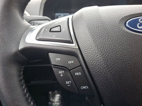 Certified 2022 Ford Edge SEL w/ Convenience Package image 22