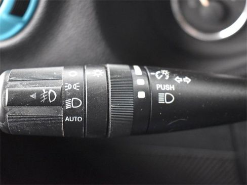 Used 2017 Jeep Wrangler Unlimited Sahara image 25