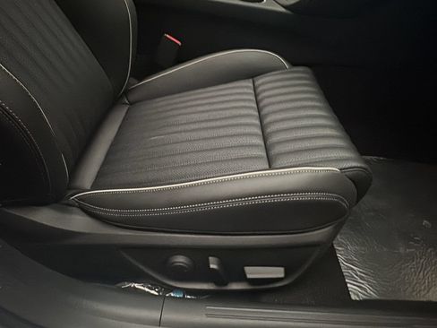 New 2026 Genesis G70 2.5T Prestige AWD/4WD image 19