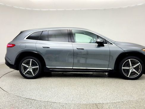 Used 2023 Mercedes-Benz EQS 580 4MATIC SUV image 4