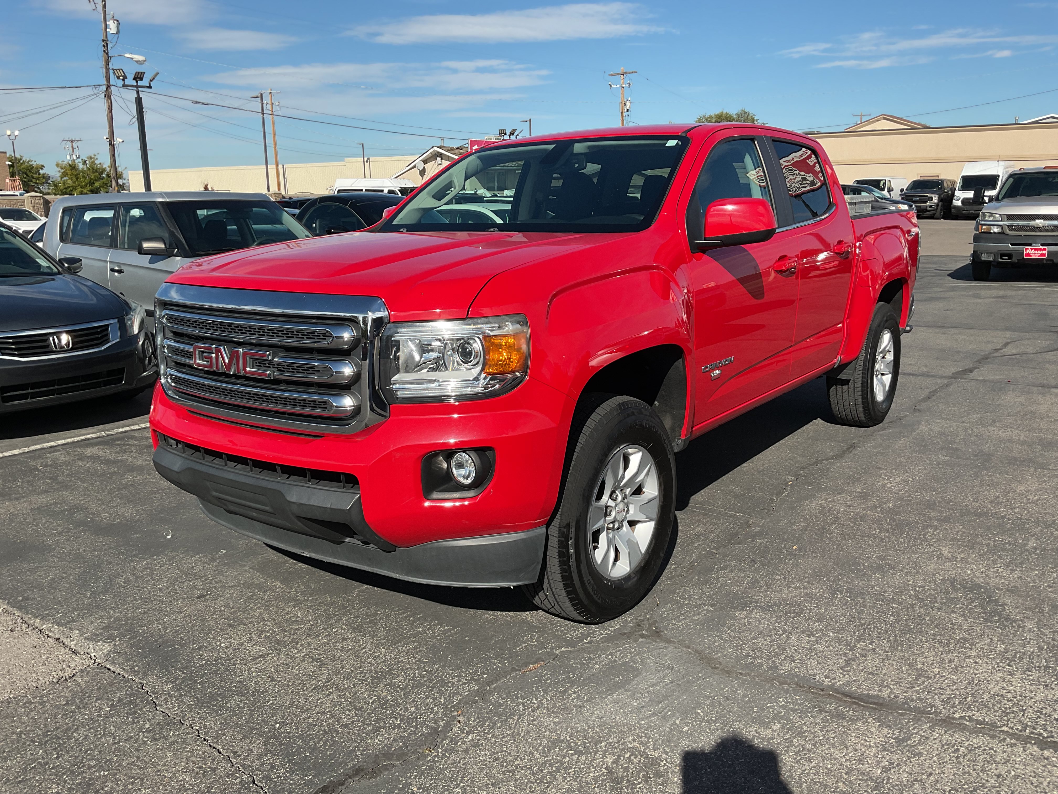Used 2015 GMC Canyon SLE w/ SLE Convenience Package AWD/4WD image 2