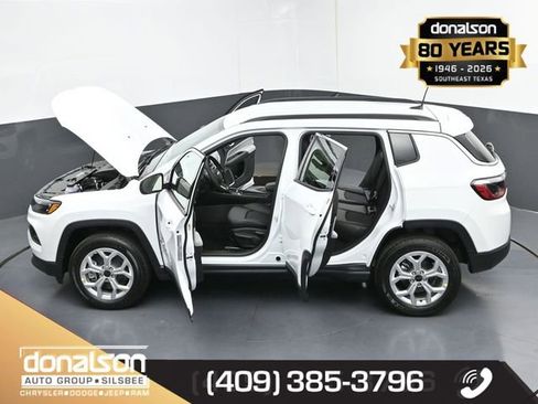 New 2026 Jeep Compass Latitude image 26