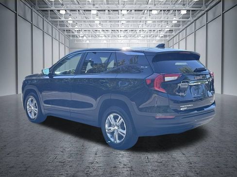 Used 2024 GMC Terrain SLE AWD/4WD image 6