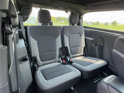 Used 2022 Ford Bronco 2-Door AWD/4WD image 11