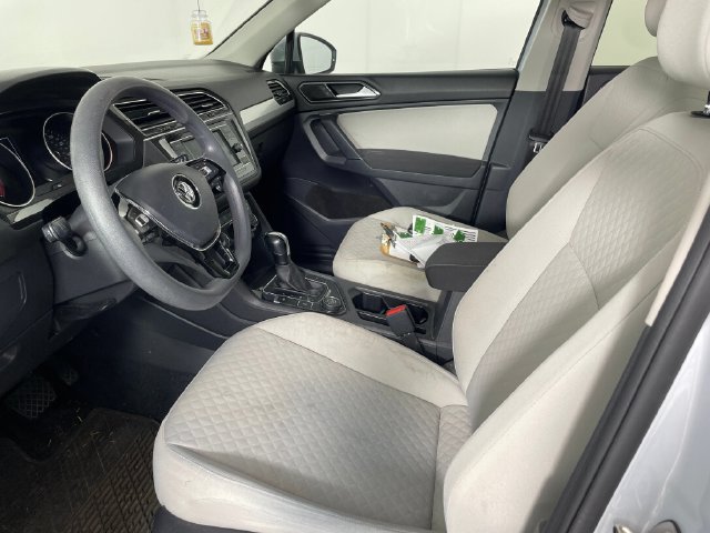 Used 2018 Volkswagen Tiguan S AWD/4WD image 2