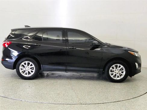 Used 2019 Chevrolet Equinox LS w/ LPO, Blackout Package FWD image 8