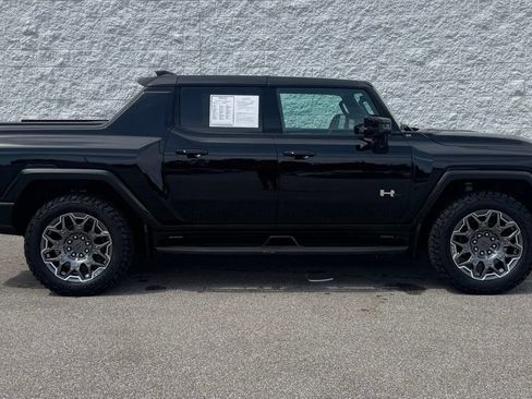Used 2024 GMC Hummer EV 3X AWD/4WD image 2