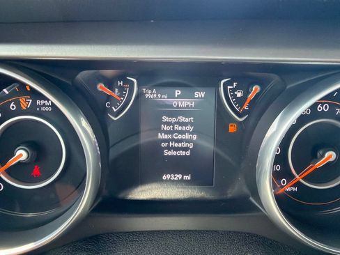 Used 2018 Jeep Wrangler Unlimited Sport AWD/4WD image 43