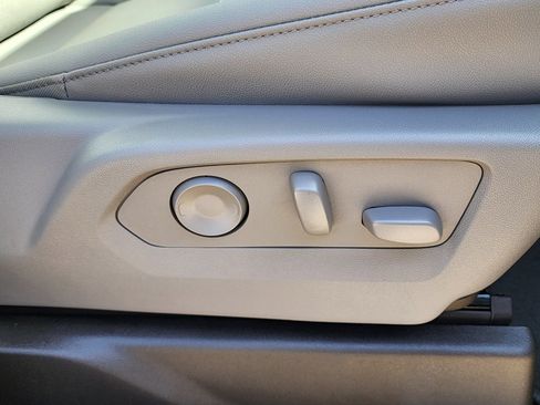 New 2026 GMC Sierra 1500 SLT w/ SLT Premium Plus Package image 40