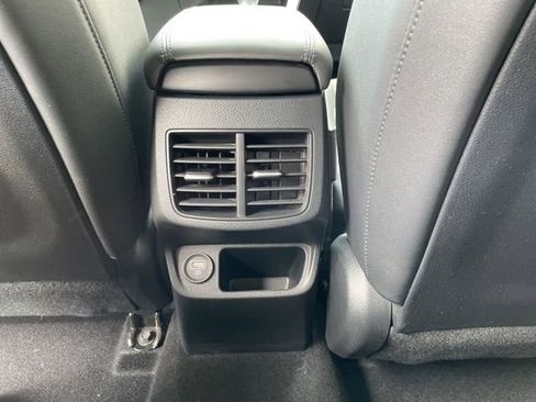 Certified 2023 Kia Seltos S w/ Navigation Package image 25