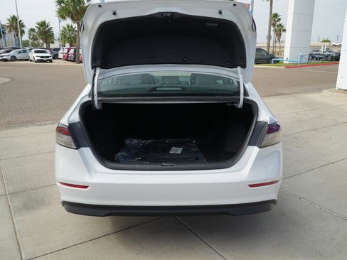 New 2025 Honda Accord LX image 7