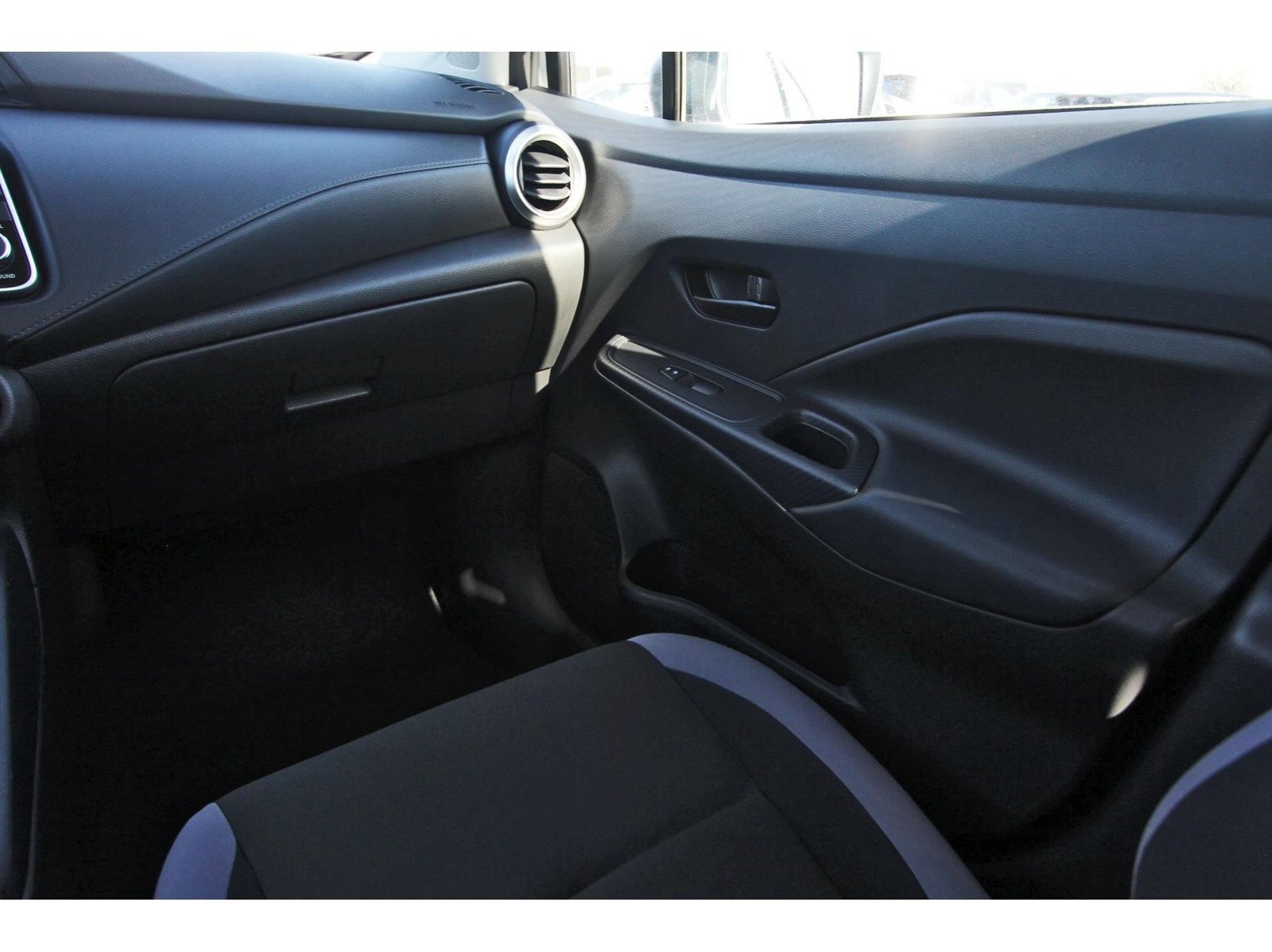 Certified 2025 Nissan Versa S w/ Trunk Package FWD image 14