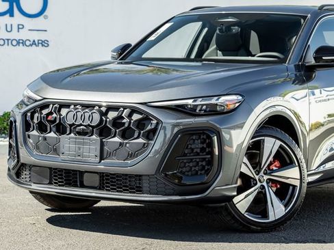 New 2025 Audi SQ5 Premium Plus AWD/4WD image 2