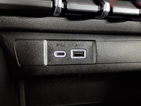 New 2026 Chevrolet Colorado Trail Boss AWD/4WD image 24